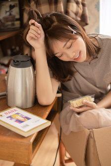 我女友的妈妈,我与女友妈妈的温馨对话